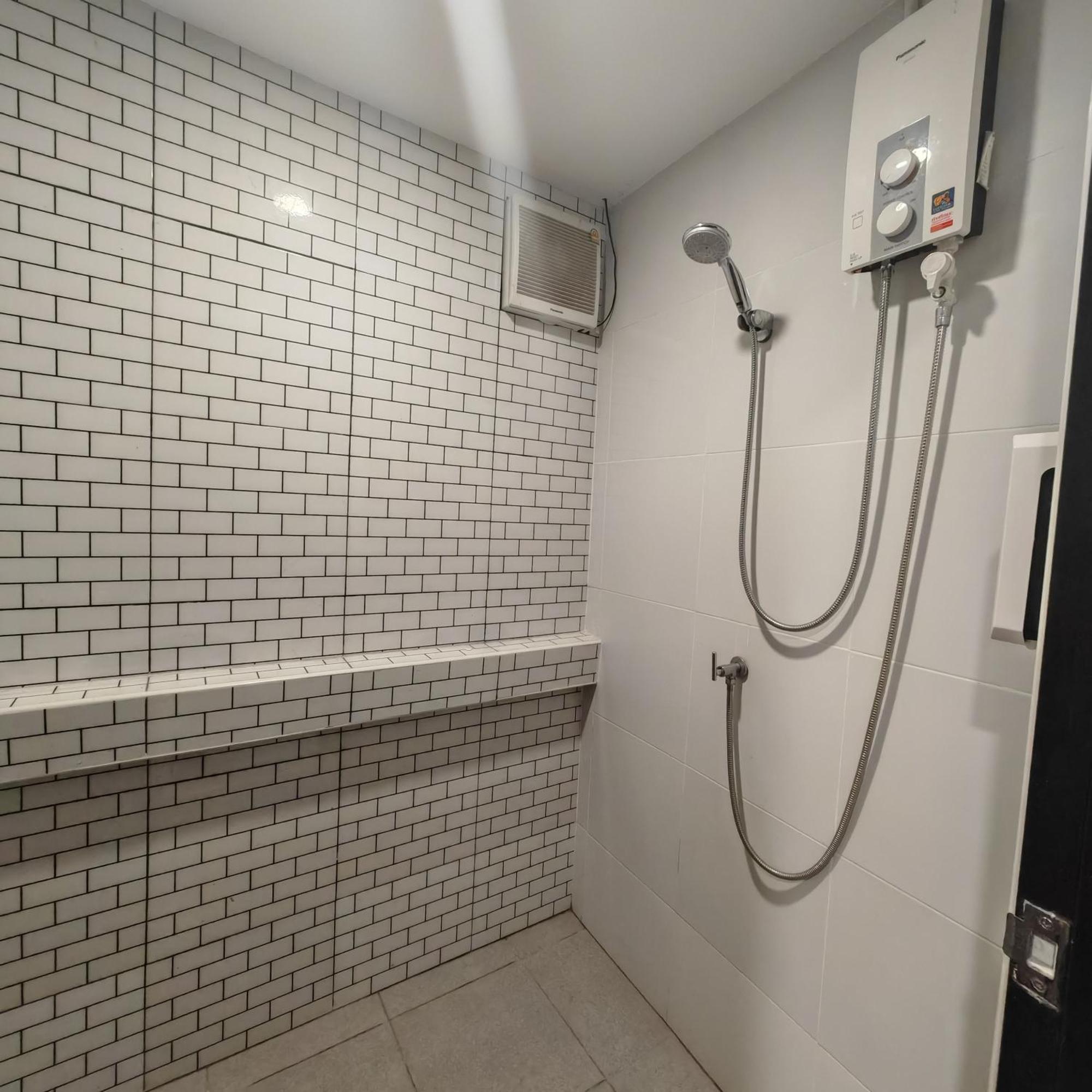 A Lazy Person Hostel Chumphon Luaran gambar